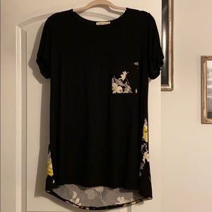 Black and Floral Flowy Top